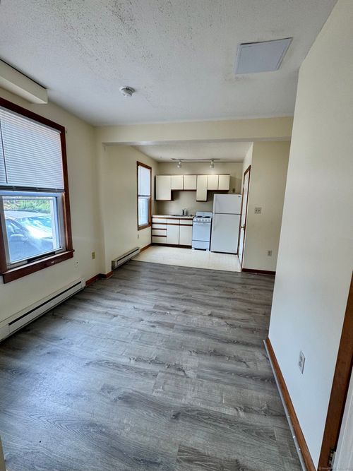 apt-2-49 Ledyard Ave, Groton, CT, 06340-4066 | Card Image