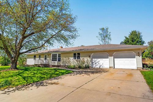3003 Marvin Ct, CROSS PLAINS, WI, 53528-9564 | Card Image
