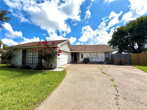 3325 Hampton St, Corpus Christi, TX, 78414-3527 | Card Image