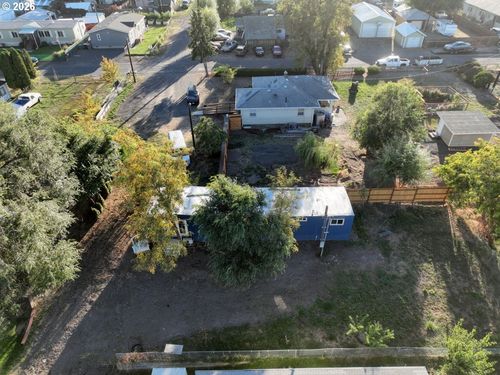 911 Kingsley St, TheDalles, OR, 97058 | Card Image