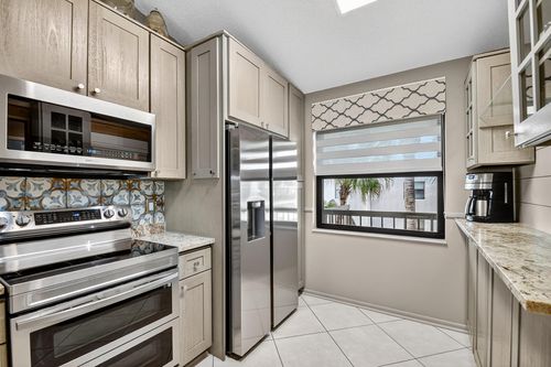 apt-201-7578 Tahiti Ln, Lake Worth, FL, 33467-4917 | Card Image