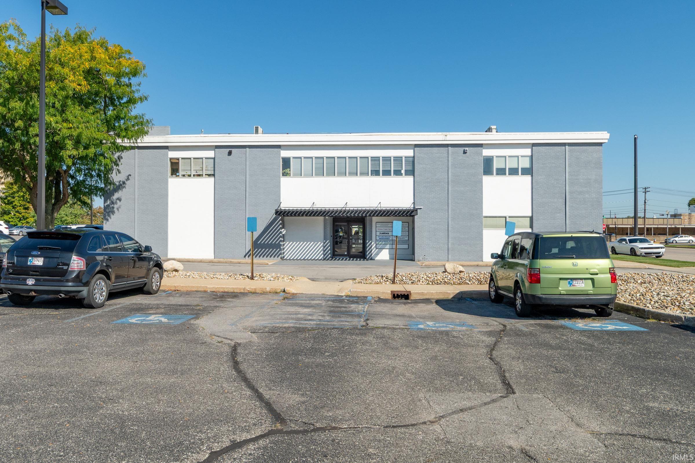 Commercial Lease in Mishawaka 4