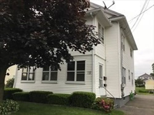 162 Highland Ave, Ludlow, MA, 01056-2425 | Card Image