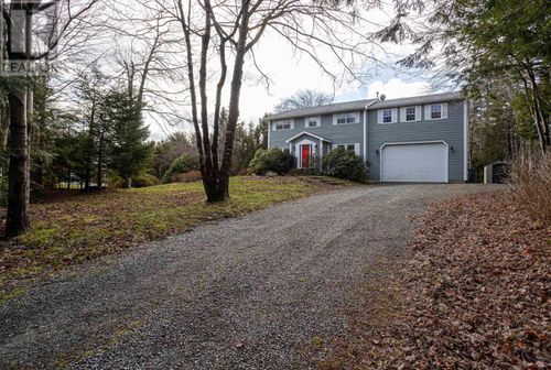 201 Halfway Lake Dr, Hammonds Plains, NS, B4B1M8 | Card Image