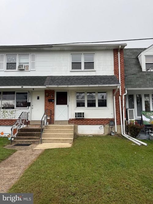 3303 Carter Ln, CHESTER, PA, 19013-1554 | Card Image