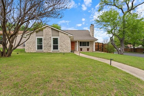 8204 Seminary Ridge Dr, Austin, TX, 78745-7511 | Card Image