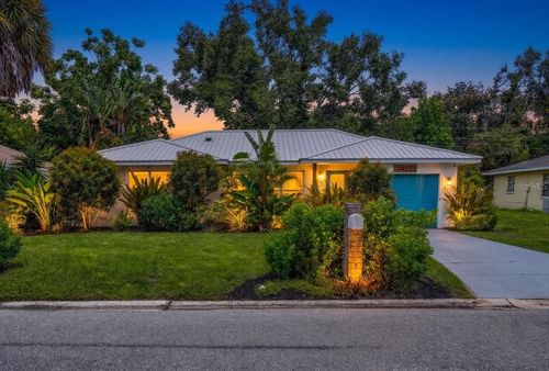 1417 19th St W, BRADENTON, FL, 34205-4738 | Card Image