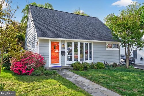 2015 N Woodstock St, ARLINGTON, VA, 22207-2413 | Card Image