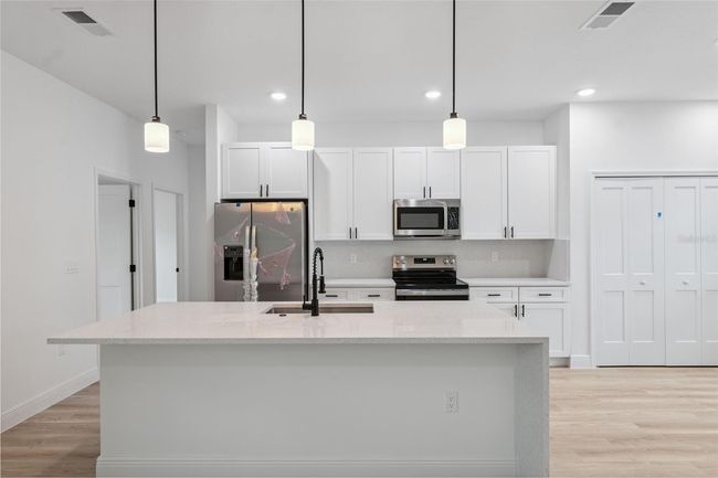 2240 Sw 168 Th Loop, House other with 4 bedrooms, 2 bathrooms and null parking in Ocala FL | Image 21