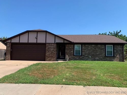 11805 82nd St, Owasso, OK, 74055-2669 | Card Image