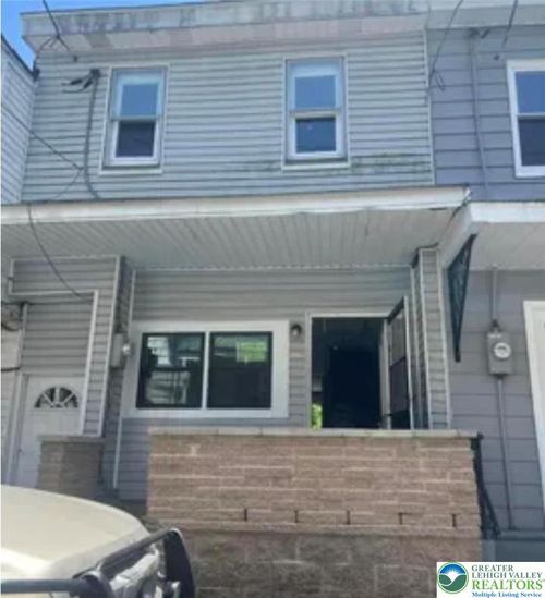 230 W Arlington St, Shenandoah, PA, 17976-1603 | Card Image