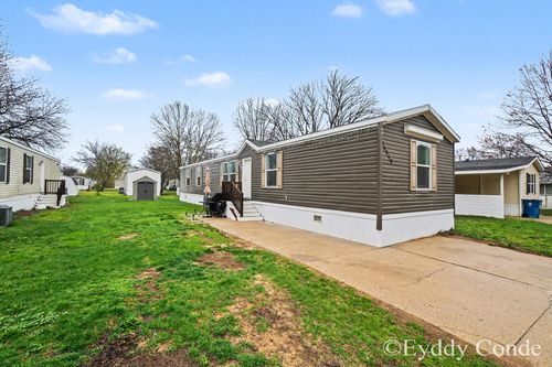 14549 Shady Hollow, West Olive, MI, 49460 | Card Image