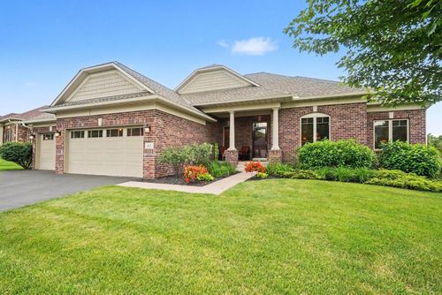 63 E Canyon Dr, Hudson, WI, 54016-7728 | Card Image