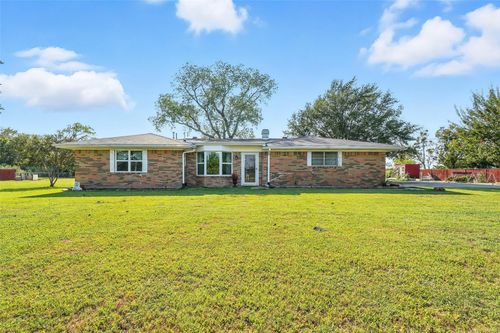 11704 Hallmark St, Greenville, TX, 75402-5114 | Card Image