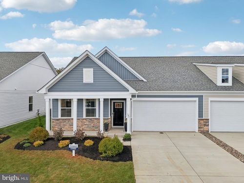 122 Trellis View Ln, WINCHESTER, VA, 22602-6567 | Card Image