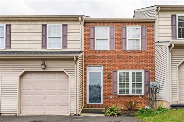 Village Walk Dr, Macungie, PA 18062