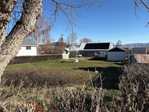 2330 Choteau St, Helena, MT, 59601-1432 | Card Image