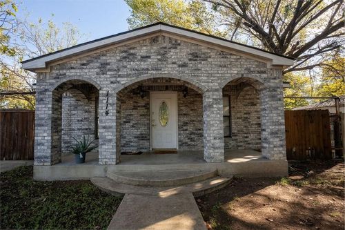 1114 Alexander St, Irving, TX, 75061-4759 | Card Image