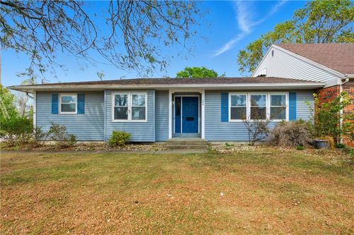 100 E Temple Ave, Effingham, IL, 62401-3309 | Card Image