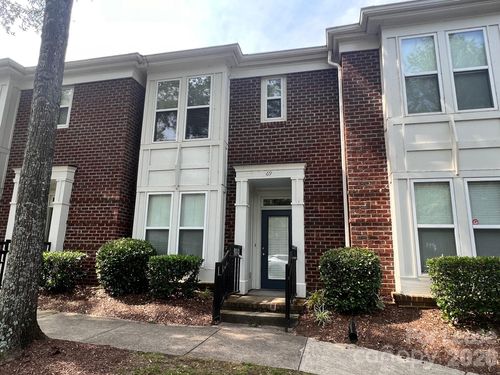 unit-69-819 Northeast Dr, Davidson, NC, 28036-6209 | Card Image