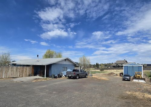 373 Nw Mcdonald Road, Prineville, OR, 97754 | Card Image