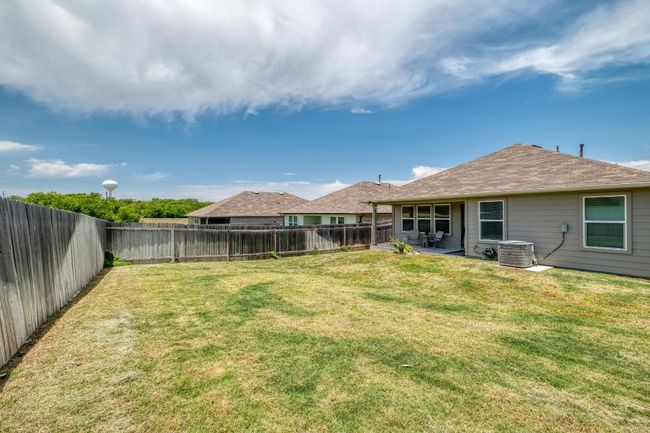 View of yard and patio | Image 30