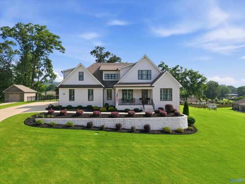 70 Natures Way, Guntersville, AL, 35976 | Card Image