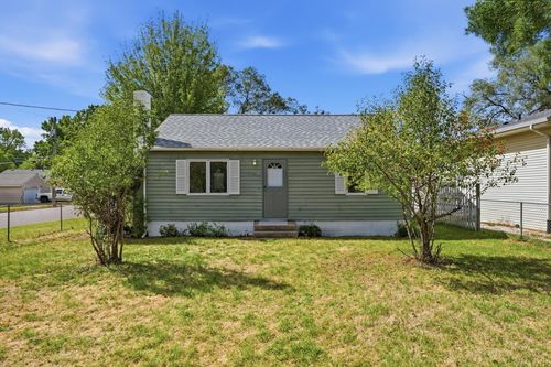 401 27th Ave N, Saint Cloud, MN, 56303-3745 | Card Image