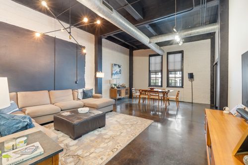 apt-305-239 Rep John Lewis Way N, Nashville, TN, 37219-1921 | Card Image