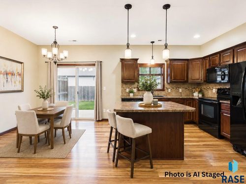 6810 S Witzke Ave Avenue, Sioux Falls, SD, 57108 | Card Image
