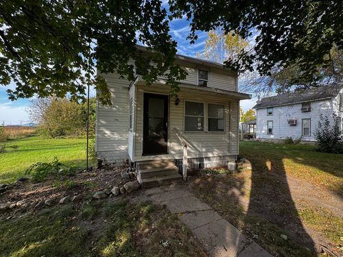 204 E Cherry Street, Chatsworth, IL, 60921 | Card Image