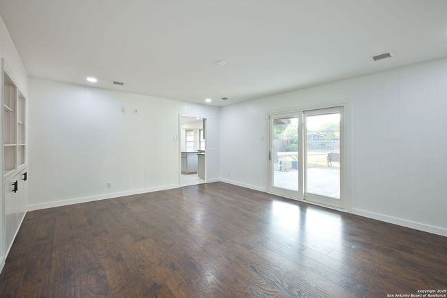 425 Winfield Blvd, House other with 3 bedrooms, 2 bathrooms and null parking in Windcrest TX | Image 10
