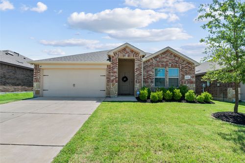 8008 Gallup Ave, Aubrey, TX, 76227-2693 | Card Image