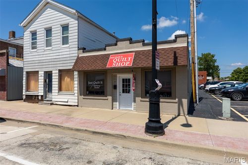 111 E Ryder St, Litchfield, IL, 62056-2030 | Card Image