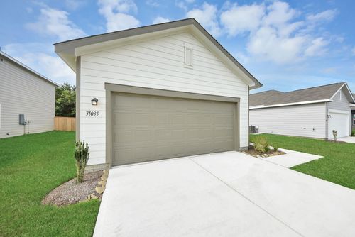31035 Gayle Prairie Oaks St, Waller, TX, 77484-2332 | Card Image