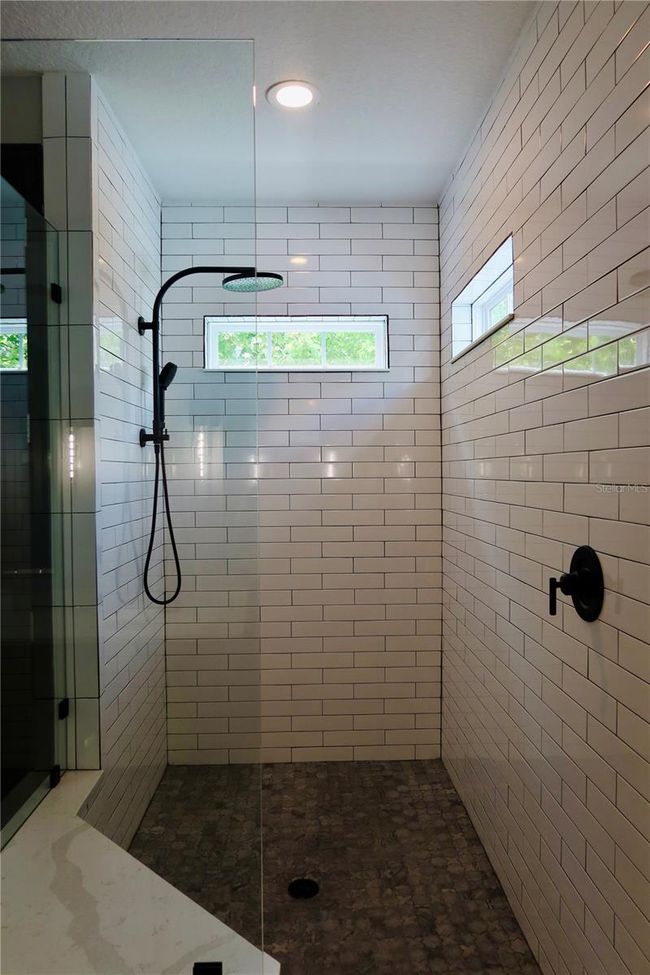 Walk in Rain Shower | Image 37
