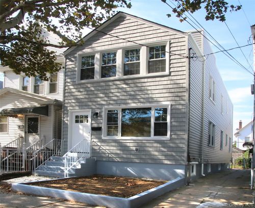 105-48 89th Street, New York, NY, 11417 | Card Image