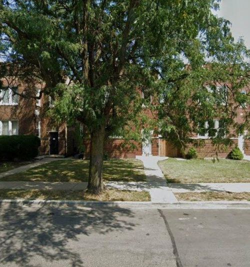 1647 N Austin Ave, Chicago, IL, 60639-4001 | Card Image