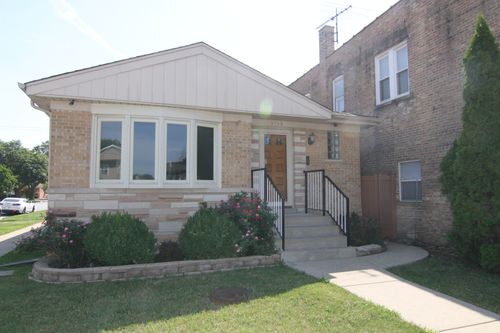 3759 N Pioneer Ave, CHICAGO, IL, 60634-2047 | Card Image