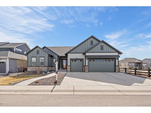 3236 Offbeaten Pl, Castle Rock, CO, 80108-7852 | Card Image