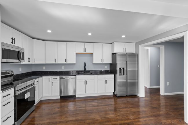 28 Shortwoods Rd, House other with 3 bedrooms, 2 bathrooms and null parking in New Fairfield CT | Image 6