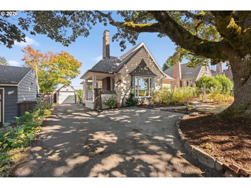 6826 Sw 10th Ave, Portland, OR, 97219-2119 | Card Image
