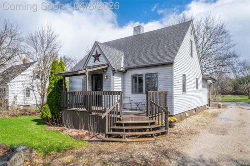 3253 S Vassar Rd, Davison, MI, 48423-2426 | Card Image
