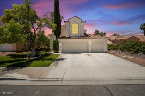 4521 Crimson Leaf Dr, Las Vegas, NV, 89130-5137 | Card Image