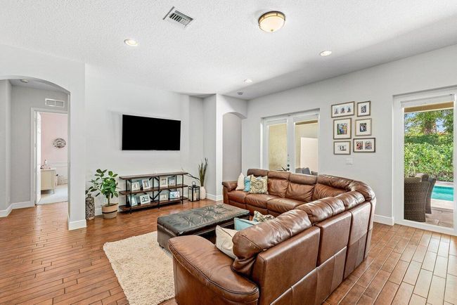 8940 New Hope Ct, House other with 5 bedrooms, 3 bathrooms and null parking in Royal Palm Beach FL | Image 10