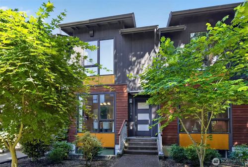 b-6535 34th Ave Ne, Seattle, WA, 98115-7301 | Card Image