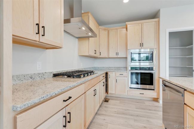 489 Muirfield Ct, House other with 4 bedrooms, 3 bathrooms and 3 parking in Louisville CO | Image 9