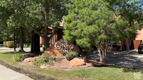 222-100 W 200 S, Moab, UT, 84532-2535 | Card Image
