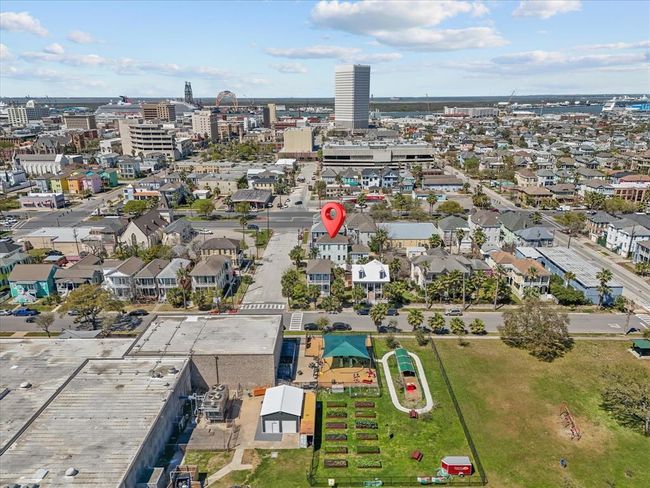 1014 20 Th St, House other with 3 bedrooms, 3 bathrooms and 2 parking in Galveston TX | Image 11