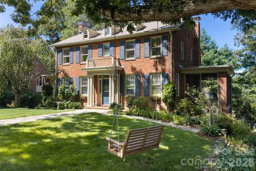 17 Lynwood Rd, Asheville, NC, 28804-2602 | Card Image